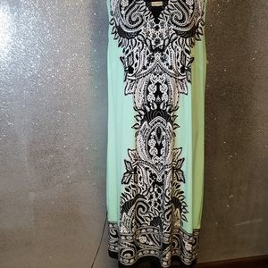 M collection 2x black,white , mint green dress